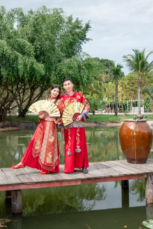Traditional Chinese costumes