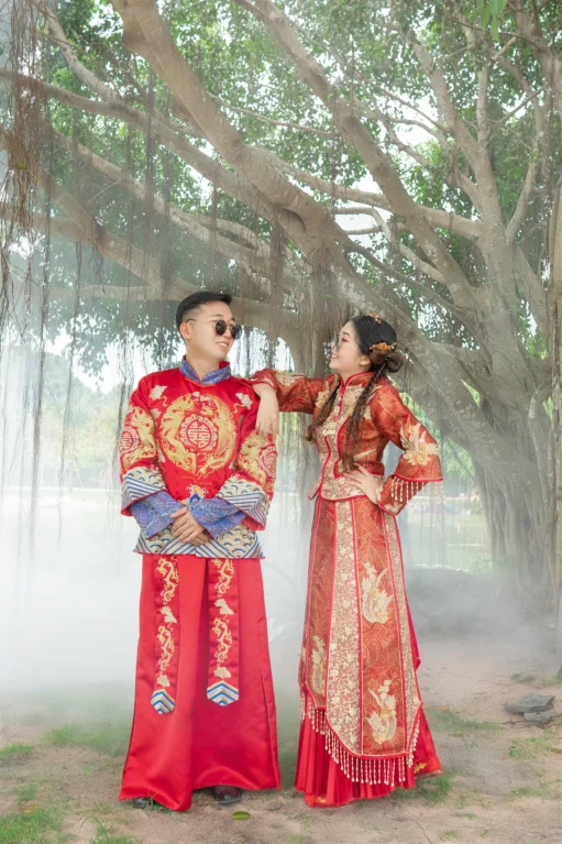 Traditional Chinese costumes