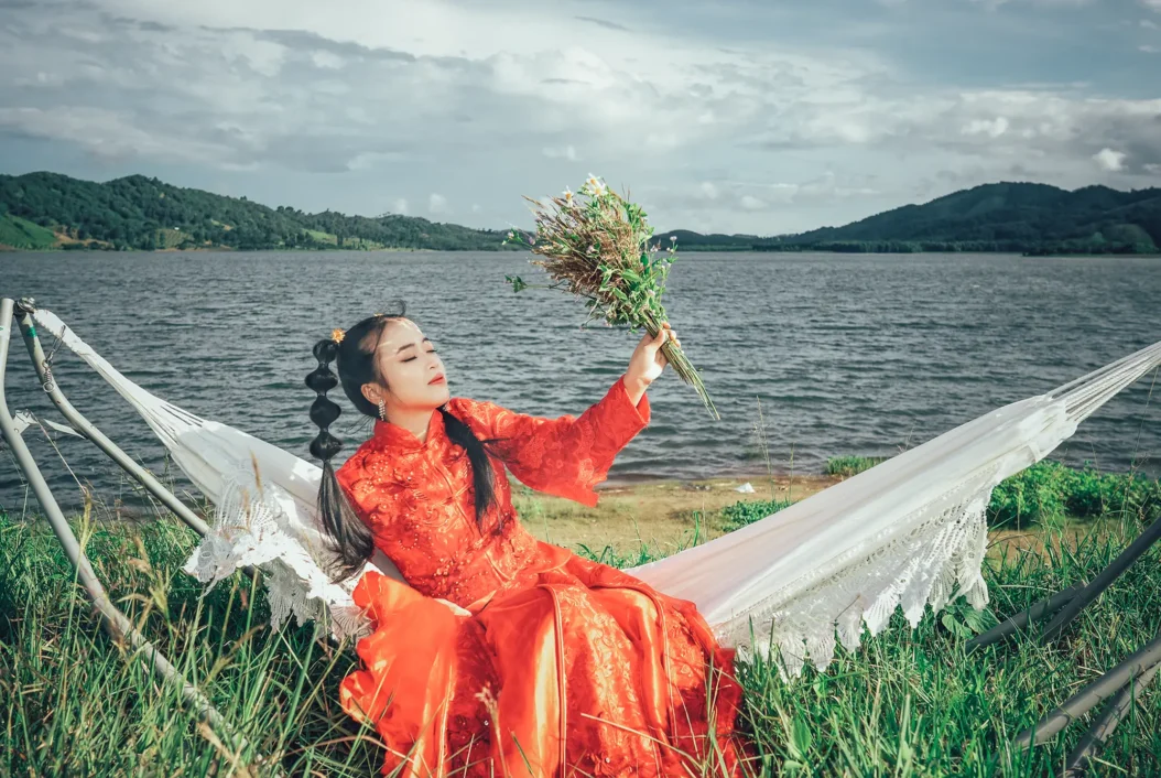 Traditional Chinese costumes